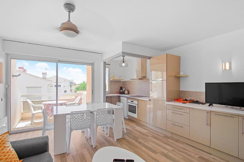 Appartement Calme Et Moderne Avec Vue Mer 74 Canet-en-Roussillon Exterior foto
